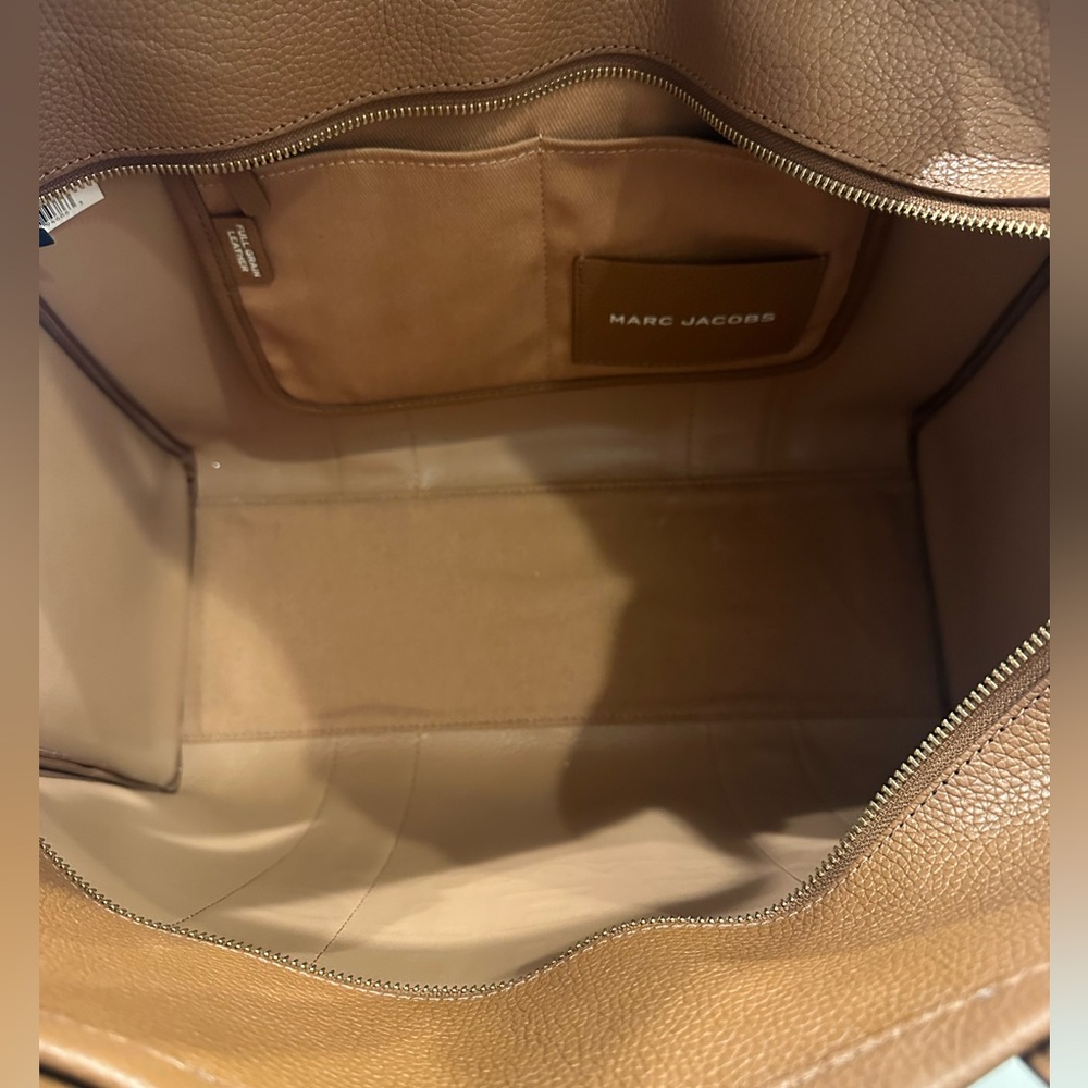 Marc Jacobs The Tote Bag Brown Leather Tote - Picture 3 of 10